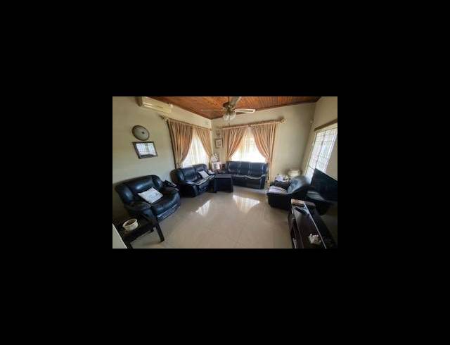 3 BEDROOM HOUSE FOR SALE IN KHARWASTAN